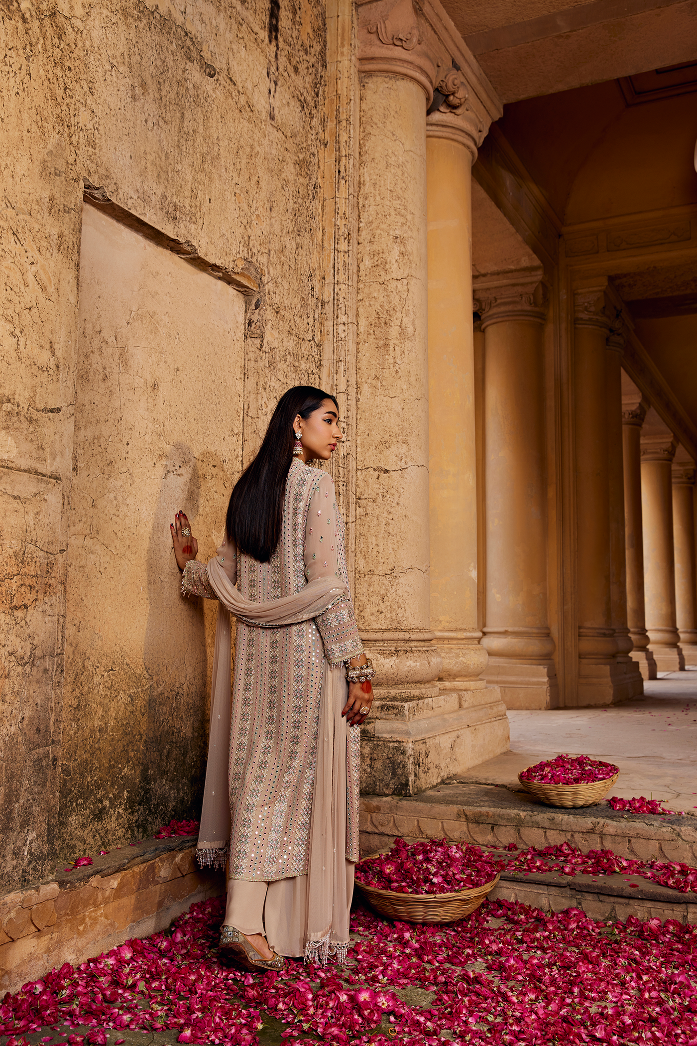 IVORISH BEIGE KURTA SET